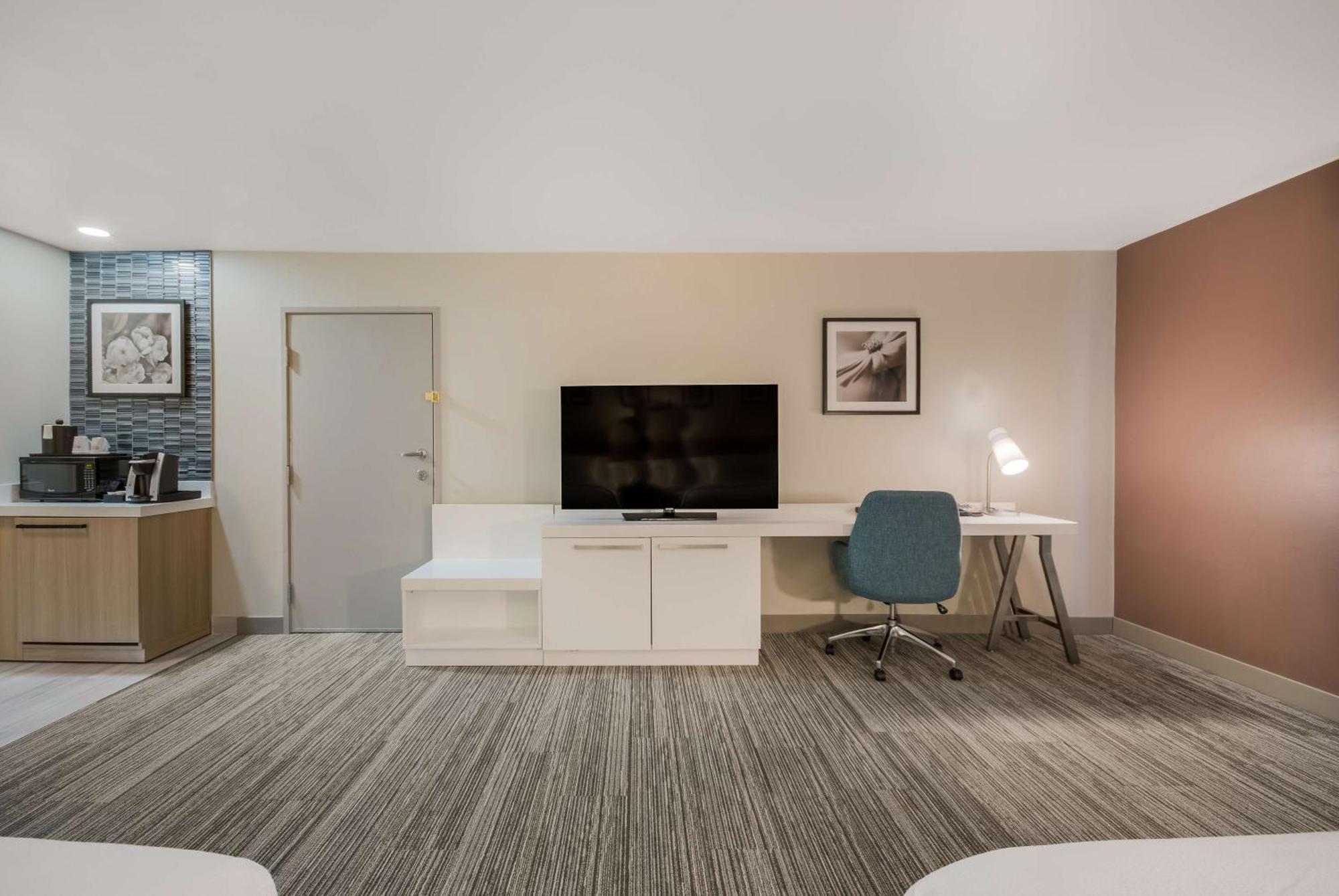 Hilton Garden Inn Oklahoma City Midtown Buitenkant foto