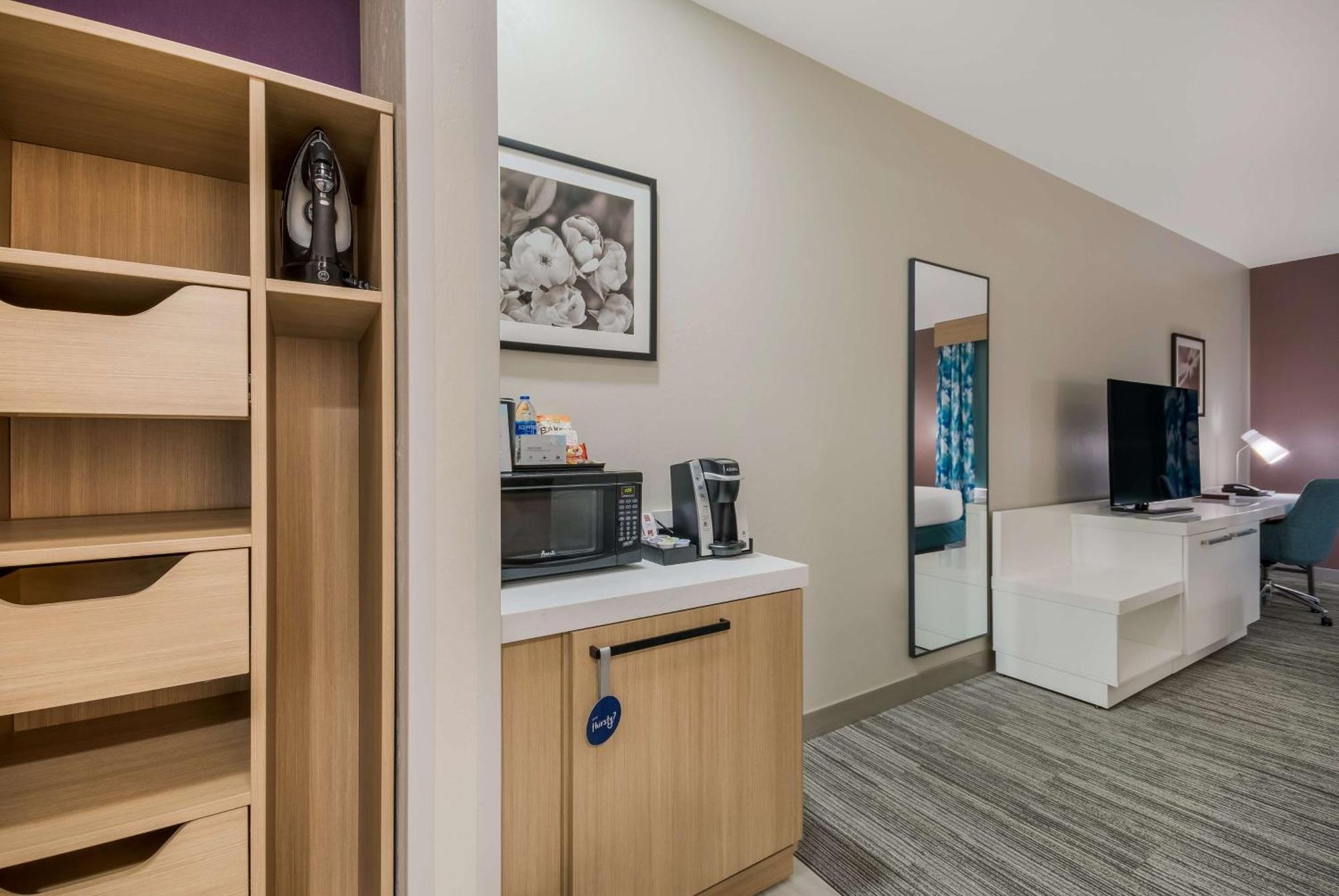 Hilton Garden Inn Oklahoma City Midtown Buitenkant foto