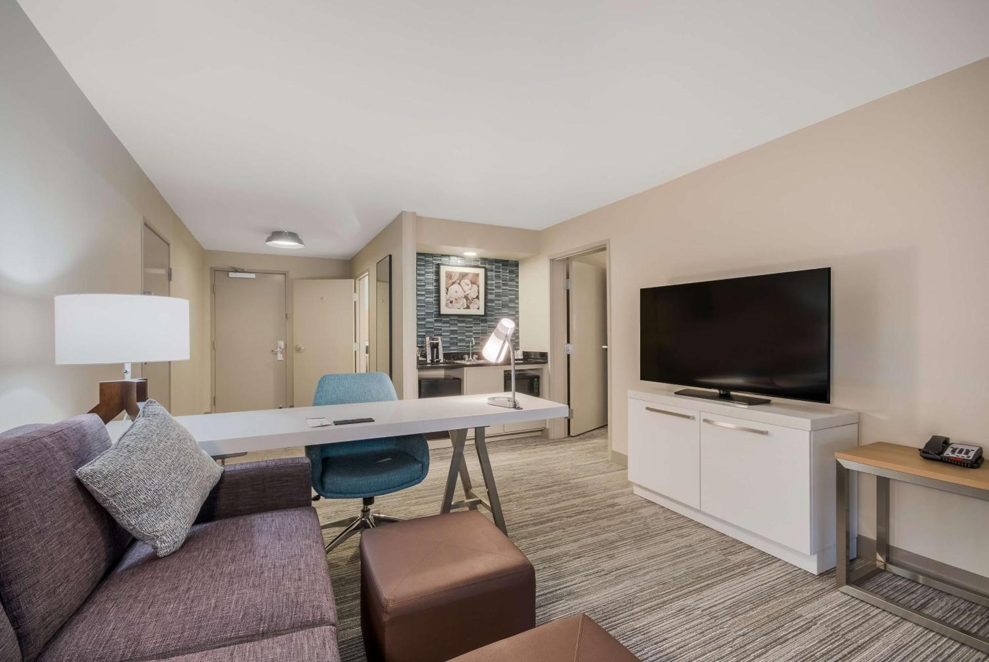 Hilton Garden Inn Oklahoma City Midtown Buitenkant foto