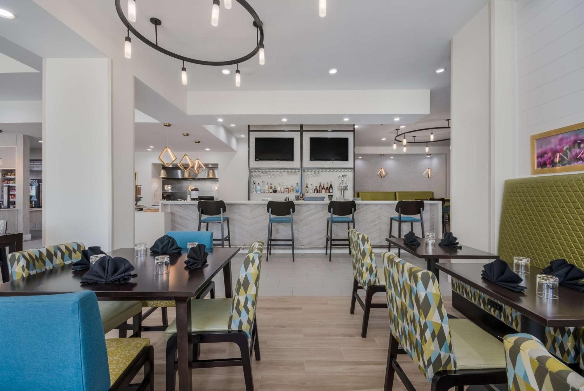 Hilton Garden Inn Oklahoma City Midtown Buitenkant foto