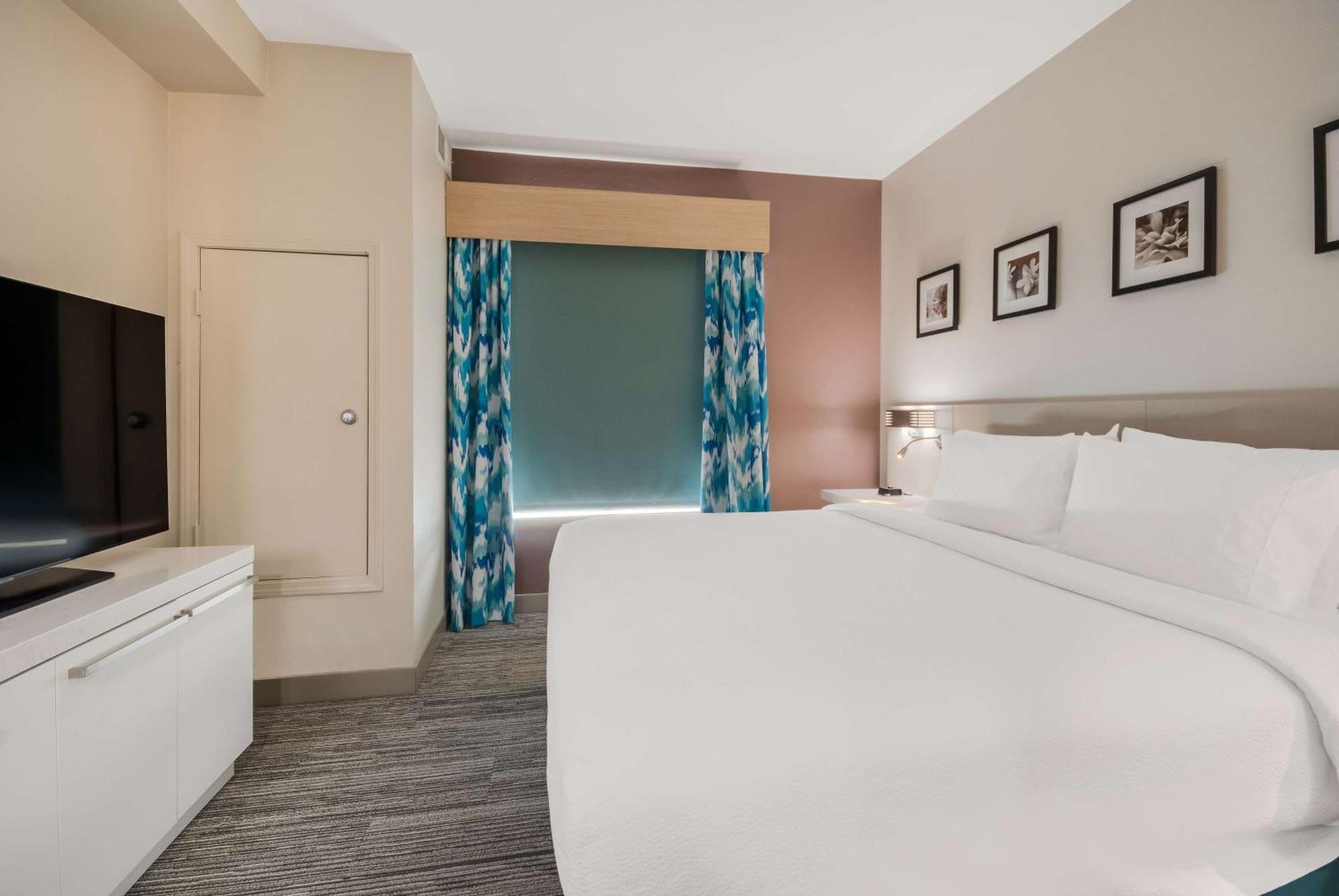 Hilton Garden Inn Oklahoma City Midtown Buitenkant foto